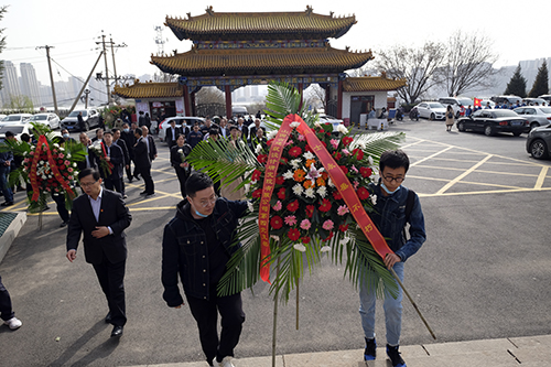 1625216424543015433.jpg w1.jpg