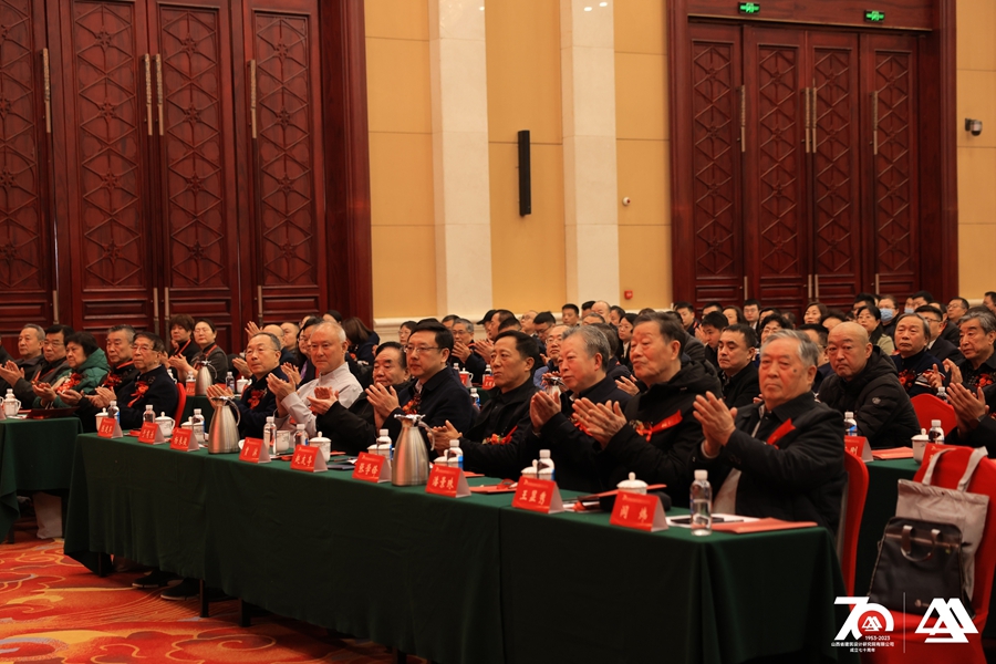 1701652991196021584.jpg 1701652991196021584.jpg